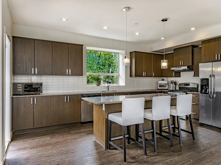 10715 Beecham Place, Maple Ridge, BC, V2W 0E9 - 4