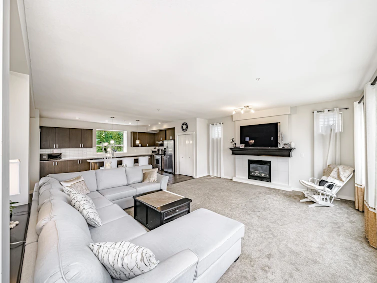 10715 Beecham Place, Maple Ridge, BC, V2W 0E9 - 10