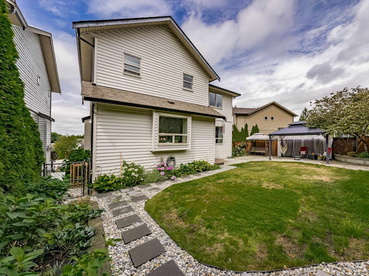 10715 Beecham Place, Maple Ridge, BC, V2W 0E9 - 23