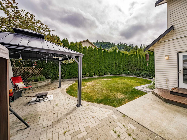 10715 Beecham Place, Maple Ridge, BC, V2W 0E9 - 25