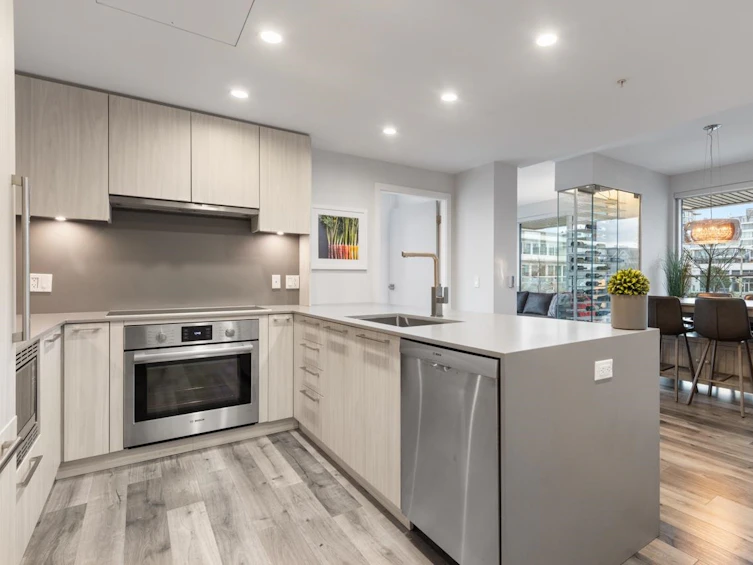 305-1819 West 5th Avenue, Vancouver, BC, V6J 1P5 - 11