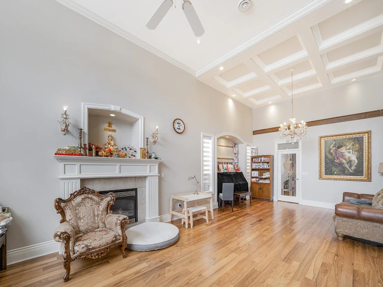 4680 Granville Avenue, Richmond, BC, V7C 1E4 - 6