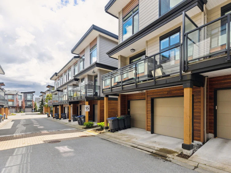 195-16488 64, Surrey, BC, V3S 6X6 - 33