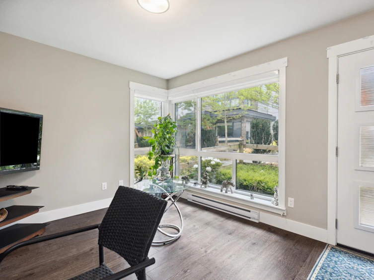 195-16488 64, Surrey, BC, V3S 6X6 - 16