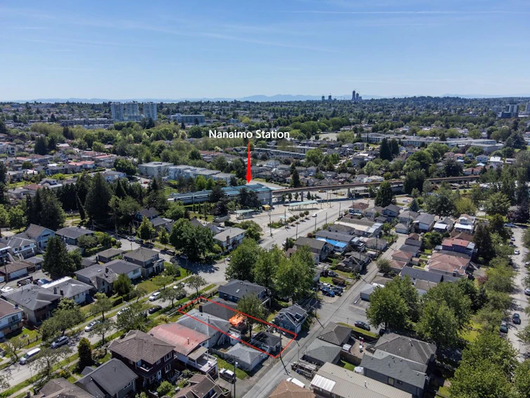 2509 E 24th Avenue, Vancouver, BC, V5R 1C8
