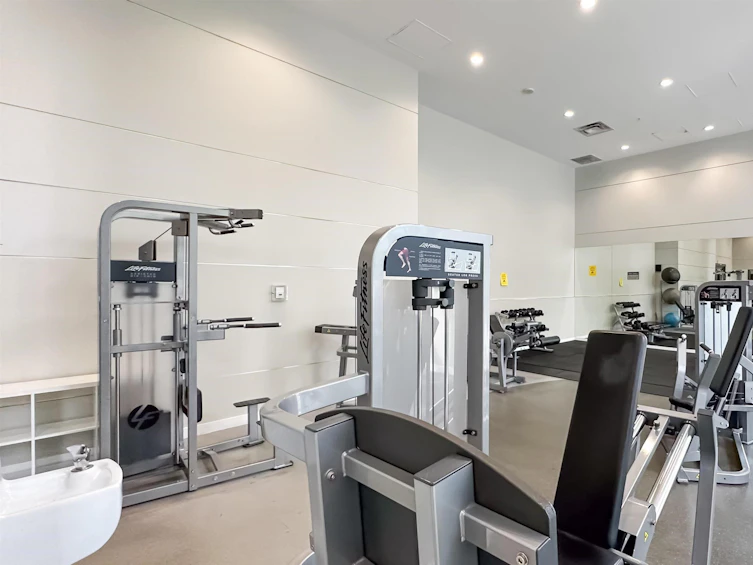 901-13688 100, Surrey, BC, V2Z 2B1 - 21