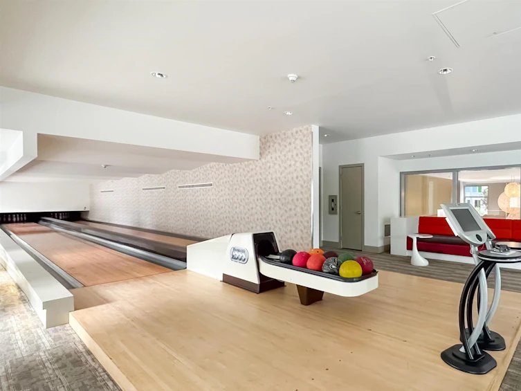 901-13688 100, Surrey, BC, V2Z 2B1 - 23