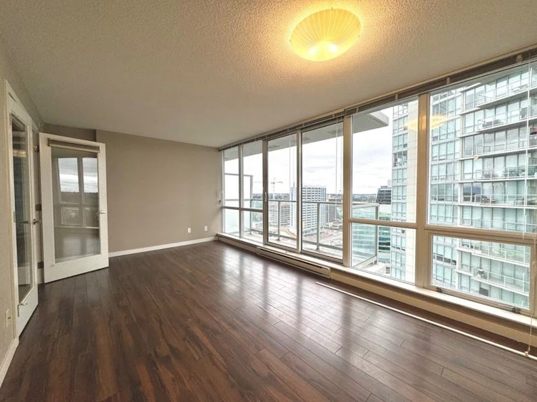 901-13688 100, Surrey, BC, V2Z 2B1 - 26