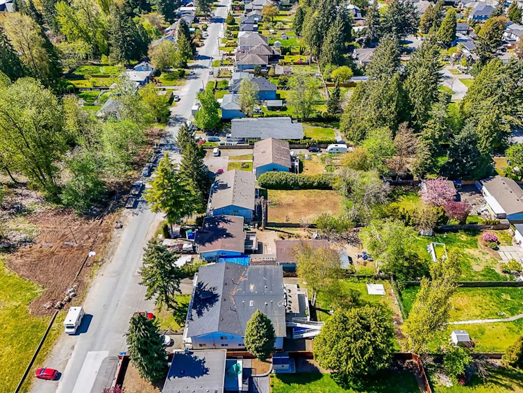 14581 105a Avenue, Surrey, BC, V3R 1S2 - 8