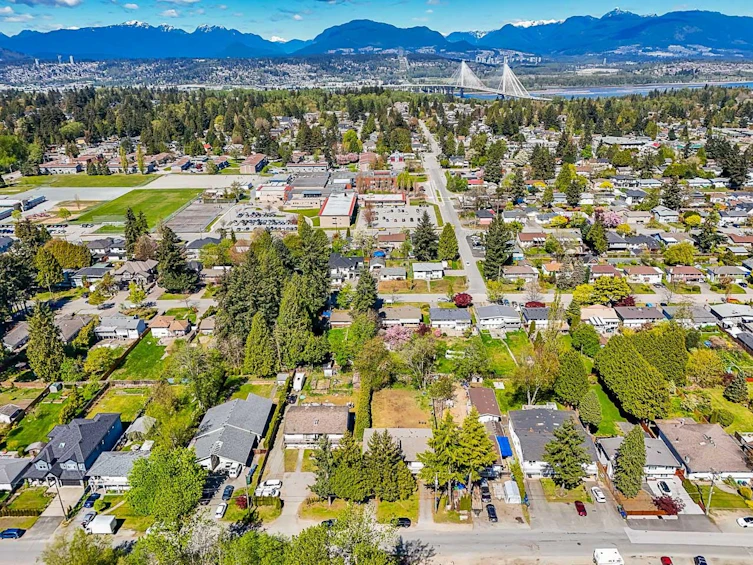 14581 105a Avenue, Surrey, BC, V3R 1S2 - 37