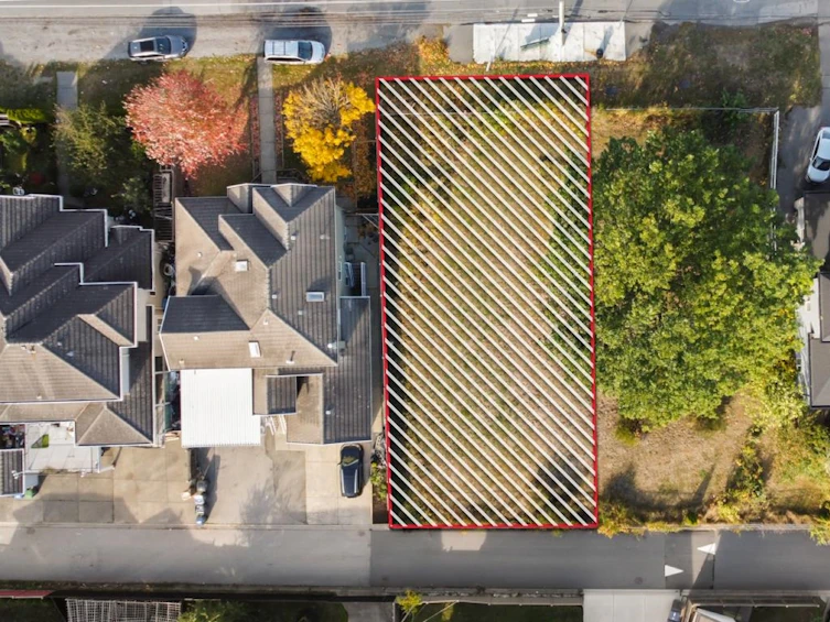 15376 84 Avenue, Surrey, BC, V3S 2N1 - 10