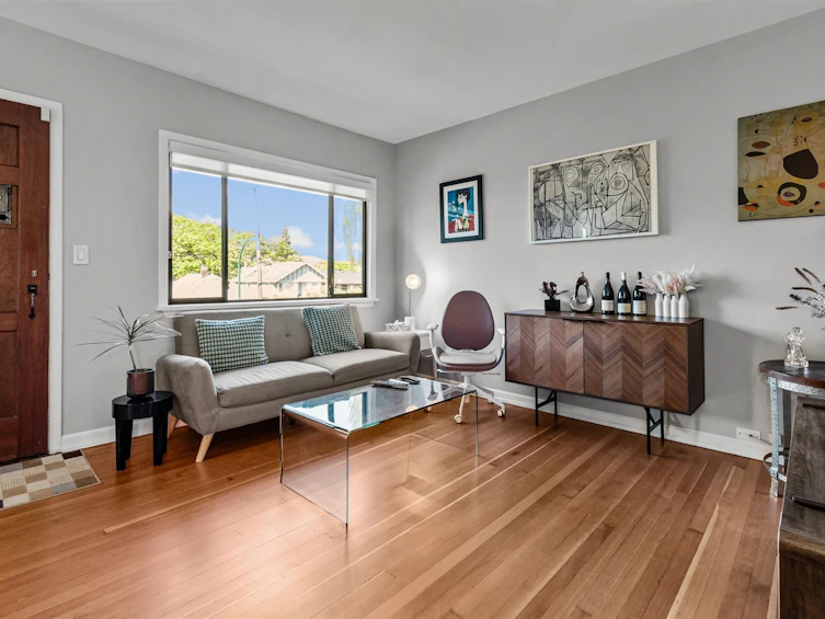 3576 W 17th Avenue, Vancouver, BC, V6S 1A1 - 4