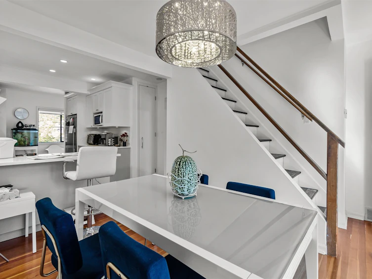 3576 W 17th Avenue, Vancouver, BC, V6S 1A1 - 9