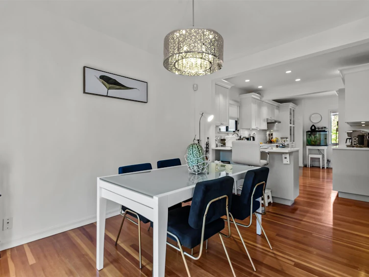3576 W 17th Avenue, Vancouver, BC, V6S 1A1 - 7