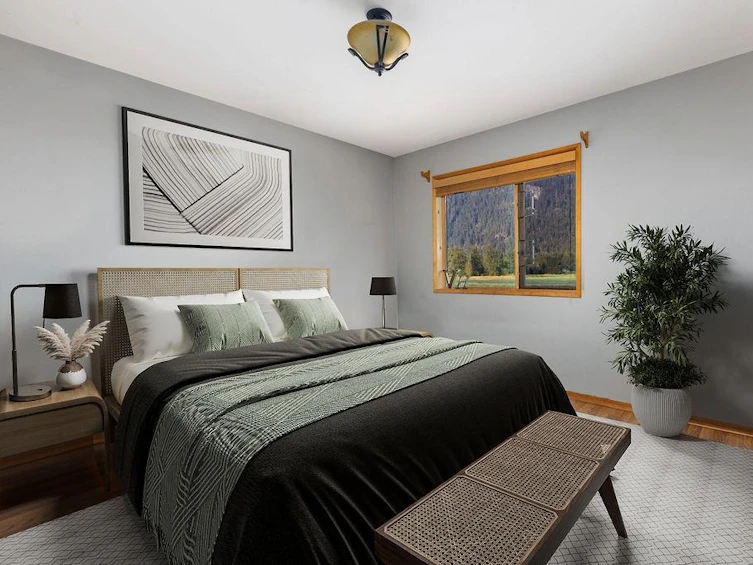 8184 Pemberton Meadows Road, Pemberton, BC, V0N 2L2 - 13