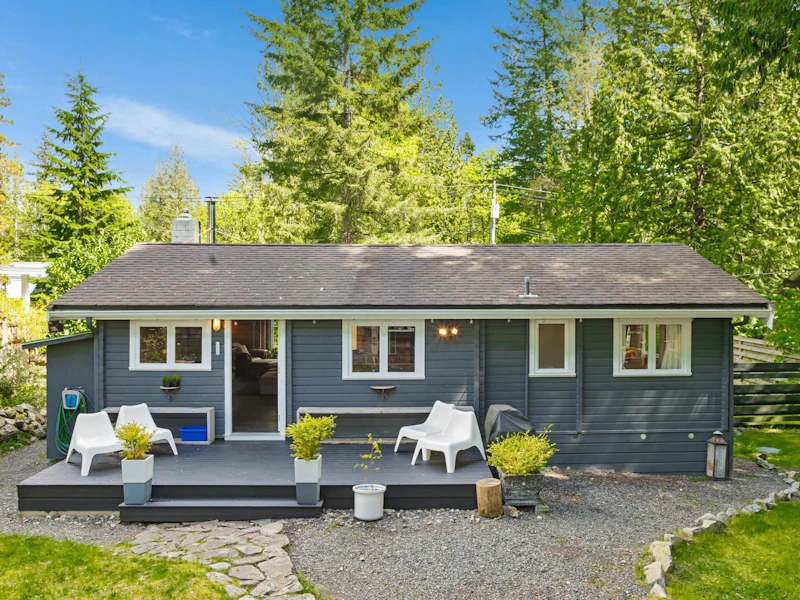 1022 Miller Road, Bowen Island BC V0N 1G1