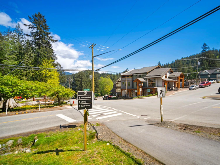 1022 Miller Road, Bowen Island, BC, V0N 1G1 - 28