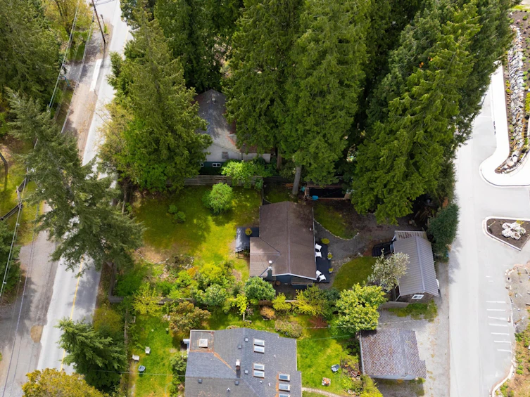 1022 Miller Road, Bowen Island, BC, V0N 1G1 - 32