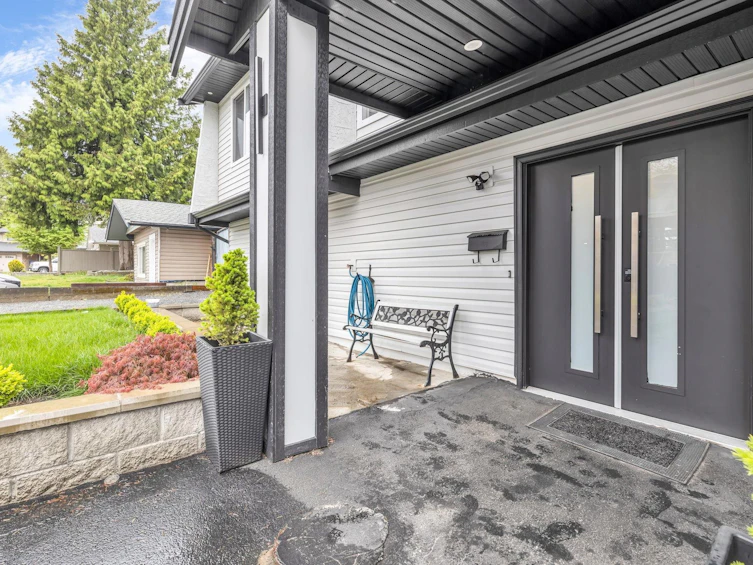 12973 66 Avenue, Surrey, BC, V3W 7H2 - 2