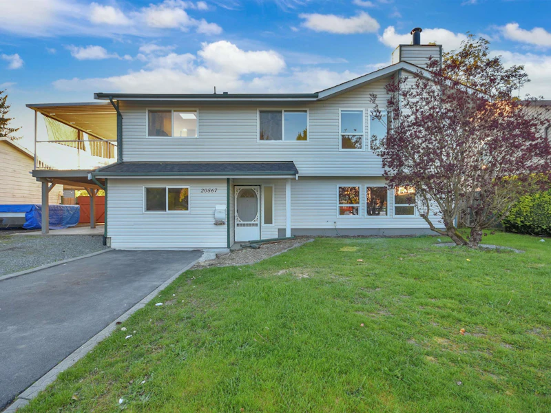 20567 51a Avenue, Langley BC V3A 7A4
