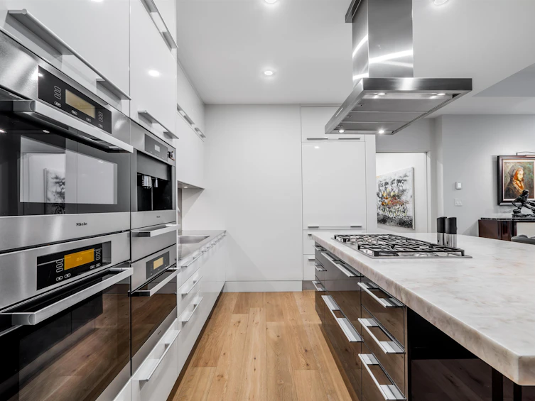 402-277 Thurlow Street, Vancouver, BC, V6C 0C1 - 10
