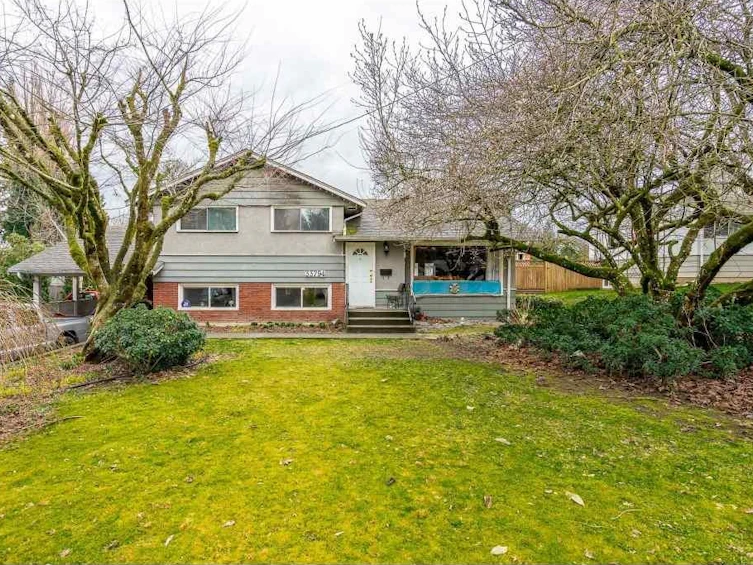 33794 Mayfair Avenue, Abbotsford, BC, V2S 1R1