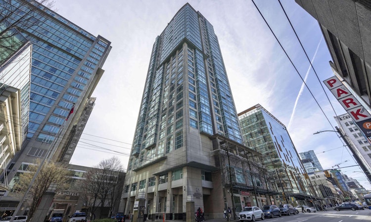 2508-438 Seymour Street