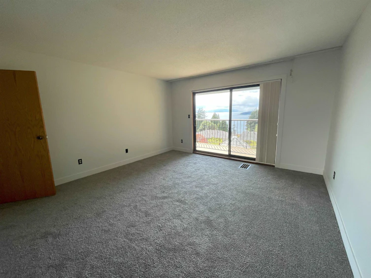 5237 Chartwell Road, Sechelt, BC, V0N 3A2 - 11