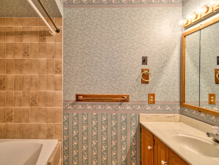 5237 Chartwell Road, Sechelt, BC, V0N 3A2 - 14