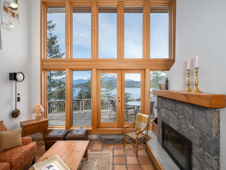 520 Smugglers Cove Road, Bowen Island, BC, V0N 1G1 - 8