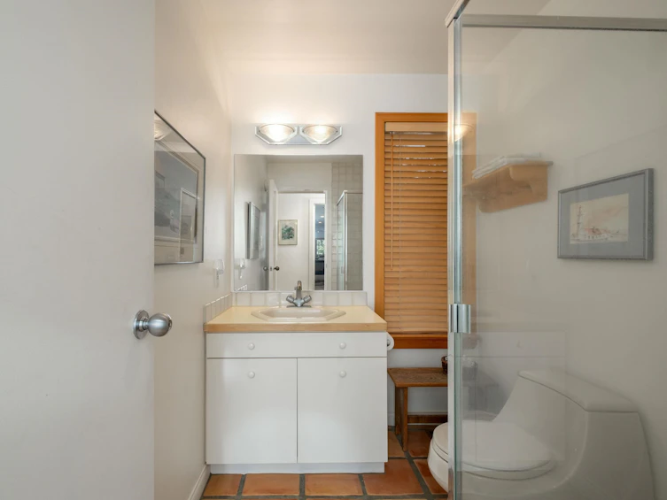 520 Smugglers Cove Road, Bowen Island, BC, V0N 1G1 - 23
