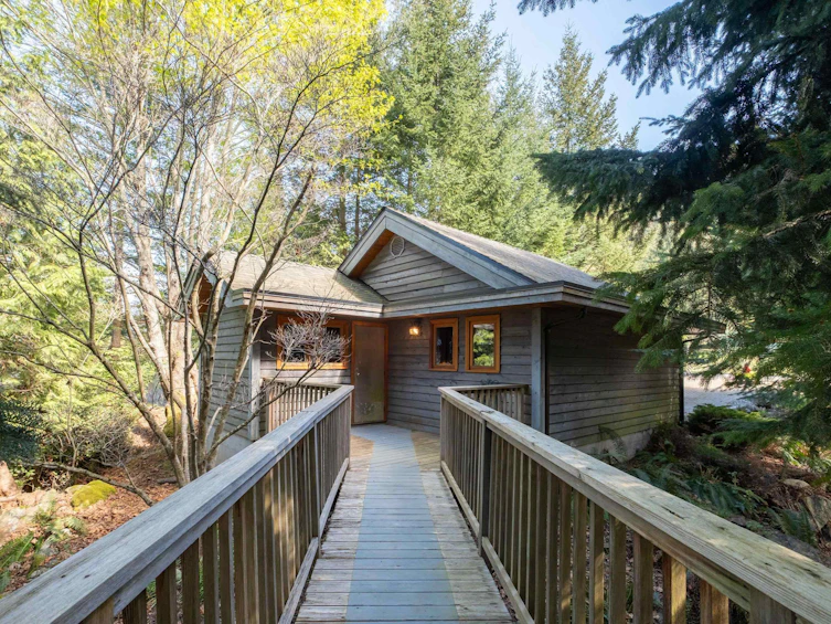 520 Smugglers Cove Road, Bowen Island, BC, V0N 1G1 - 35