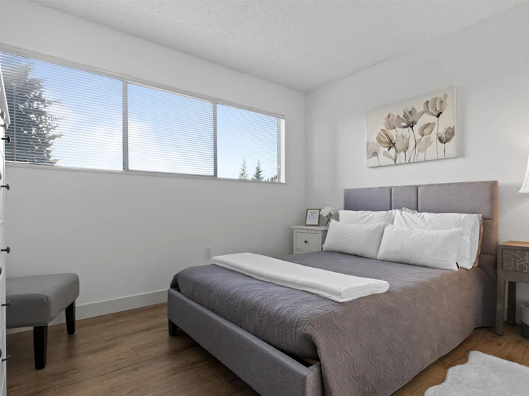 307-5664 200, Langley, BC, V3A 1M8 - 4