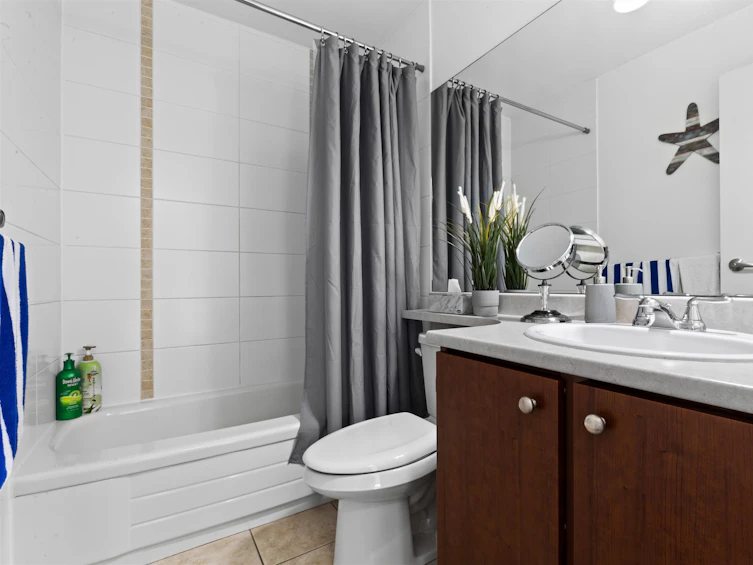 307-5664 200, Langley, BC, V3A 1M8 - 6