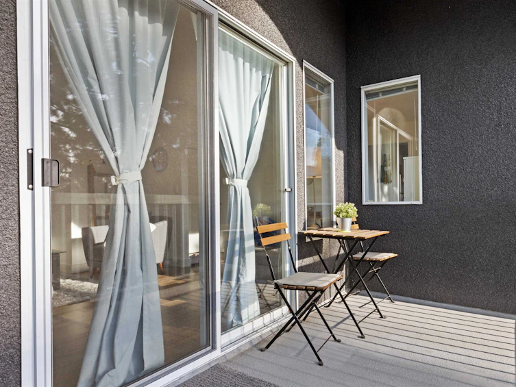 307-5664 200, Langley, BC, V3A 1M8 - 7