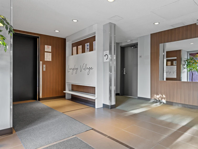 307-5664 200, Langley, BC, V3A 1M8 - 21