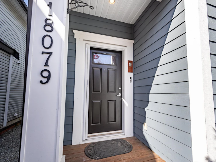 18079 70a Avenue, Surrey, BC, V3S 7C5 - 2