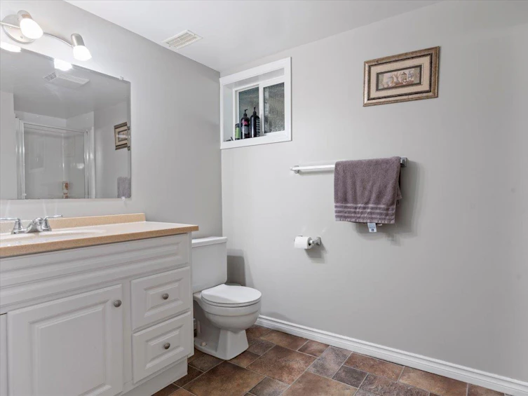 9225 Armitage Street, Chilliwack, BC, V2P 5Y3 - 21