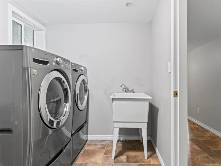 9225 Armitage Street, Chilliwack, BC, V2P 5Y3 - 25