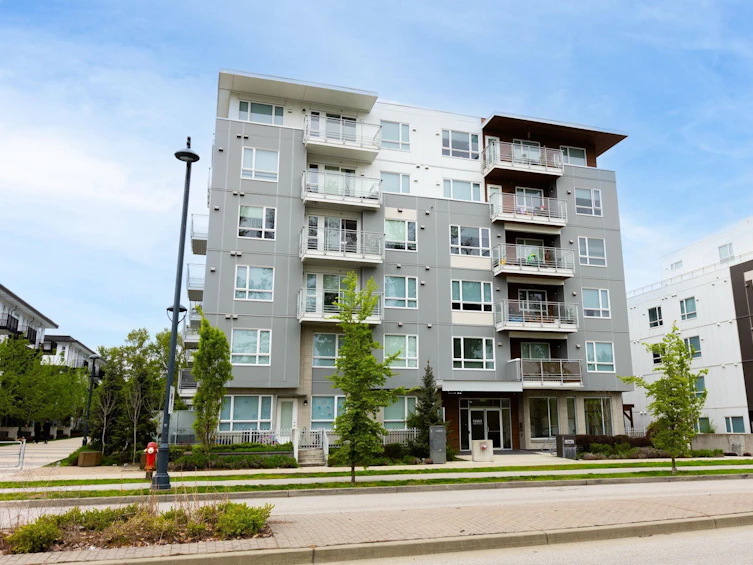 209-13963 105, Surrey, BC, V3T 0M9 - 2
