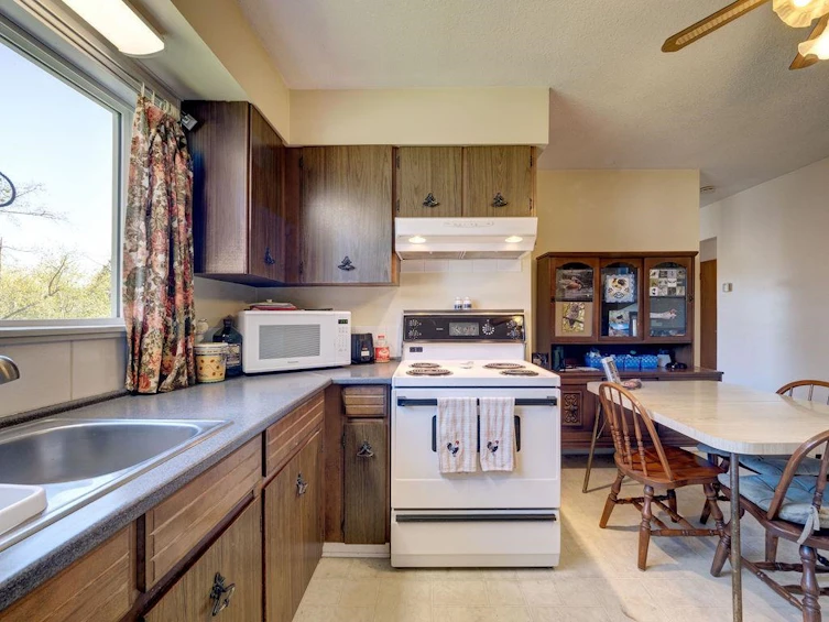 542 Harvey Road, Gibsons, BC, V0N 1V1 - 11