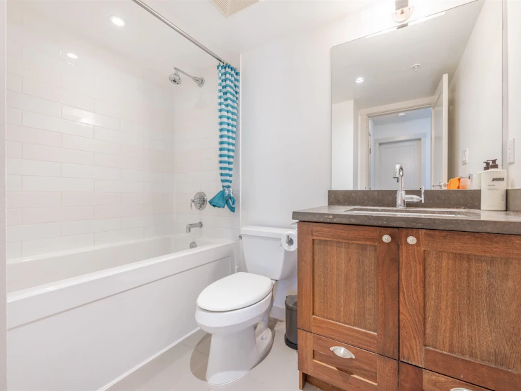 228-9373 Hemlock Drive, Richmond, BC, V6Y 0A9 - 12