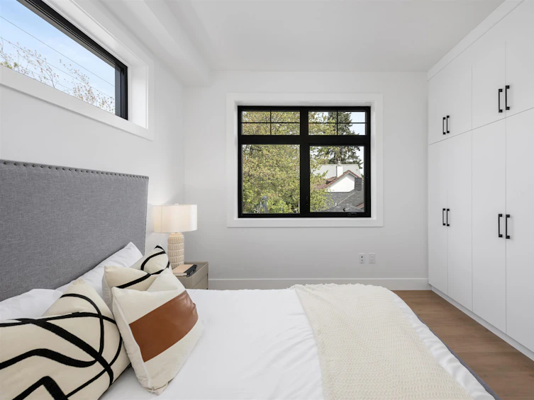 1006 East 15 Avenue, Vancouver, BC, V5T 4B1 - 16