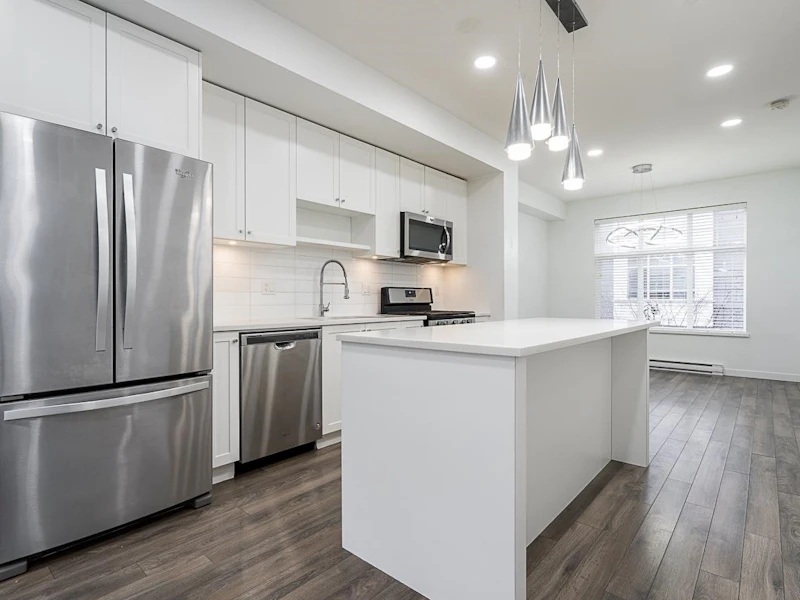 25 - 15268 28th Avenue, Surrey BC