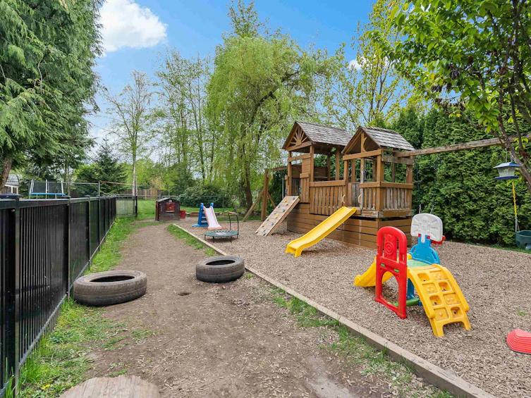24388 46a Avenue, Langley, BC, V2Z 2M3 - 36