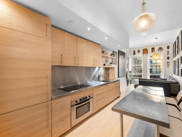 203-36 Water Street, Vancouver, BC, V6B 0B7 - 9