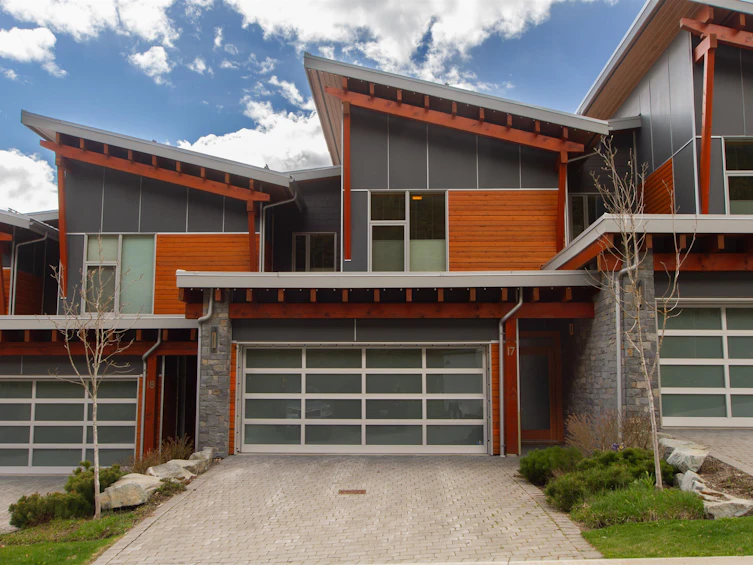 17-8400 Ashleigh Mcivor Drive, Whistler, BC, V8E 1L8 - 3