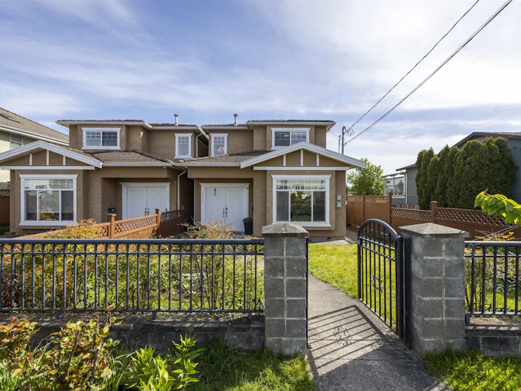 7522 1st Street, Burnaby, BC, V3N 3T2