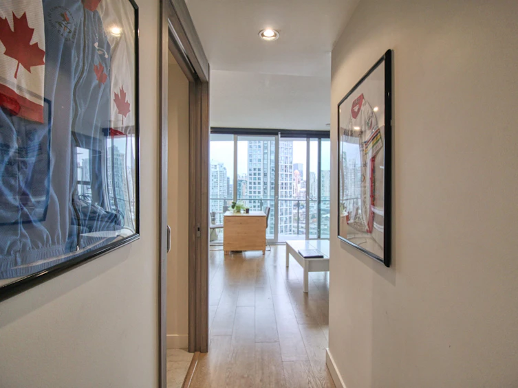 2004-89 Nelson Street, Vancouver, BC, V6Z 0E7 - 2