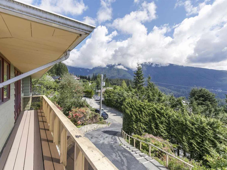 556 Ballantree Road, West Vancouver, BC, V7S 1W3 - 14